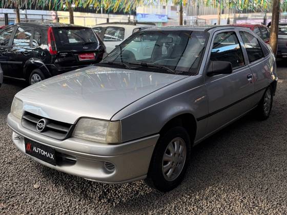 CHEVROLET KADETT 1.8 EFI GL 8V GASOLINA 2P MANUAL CHEVROLET KADETT 1.8 EFI GL 8V GASOLINA 2P MANUAL